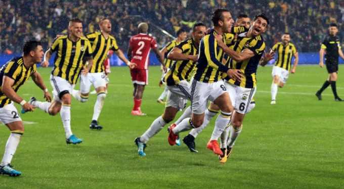 Fenerbahçe Sivasspor'a patladı!