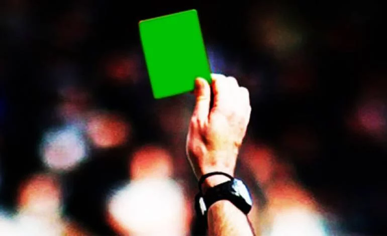 Futbolda 'yeşil kart' ilk kez uygulandı