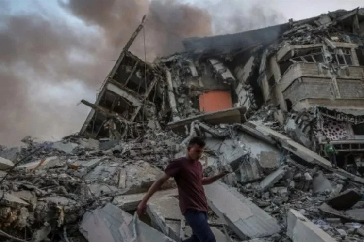 Gazze'de can kaybı 27 bin 365’e yükseldi