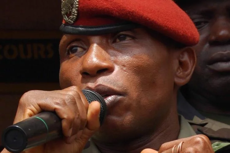 Gine'de firar eden eski Cumhurbaşkanı yakalandı