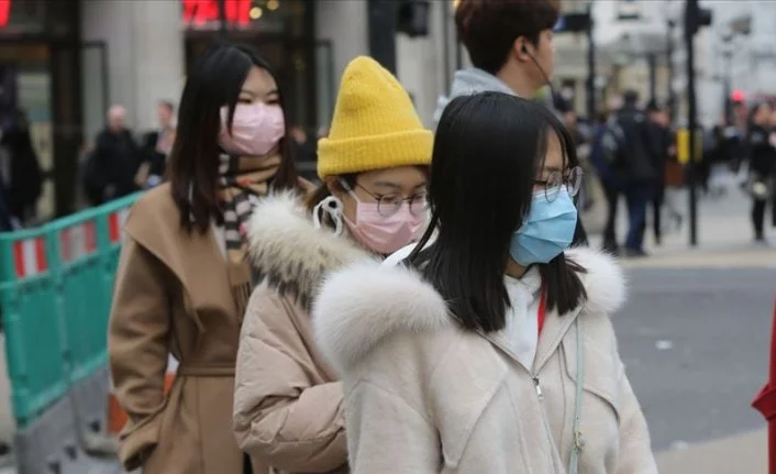 Güney Kore’de korona aşısı olanlara maske zorunluluğu kaldırıldı