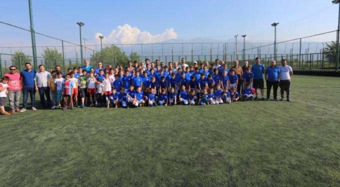 Gürsu Belediyespor yaz futbol okulu başladı