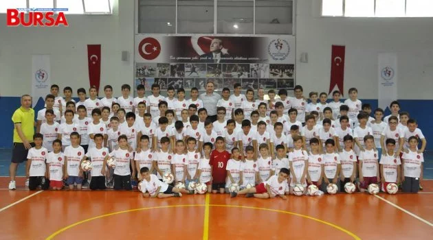 Gürsu'da yaz spor okulları heyecanı başladı