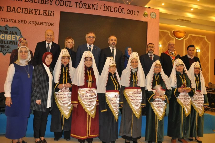 "Hayme Ana Bacıbey Ödülleri" Bursa'da sahiplerini buldu