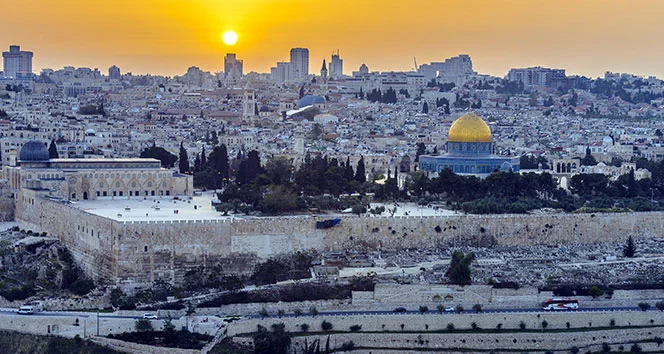 İİT: Doğu Kudüs Filistin'in başkenti