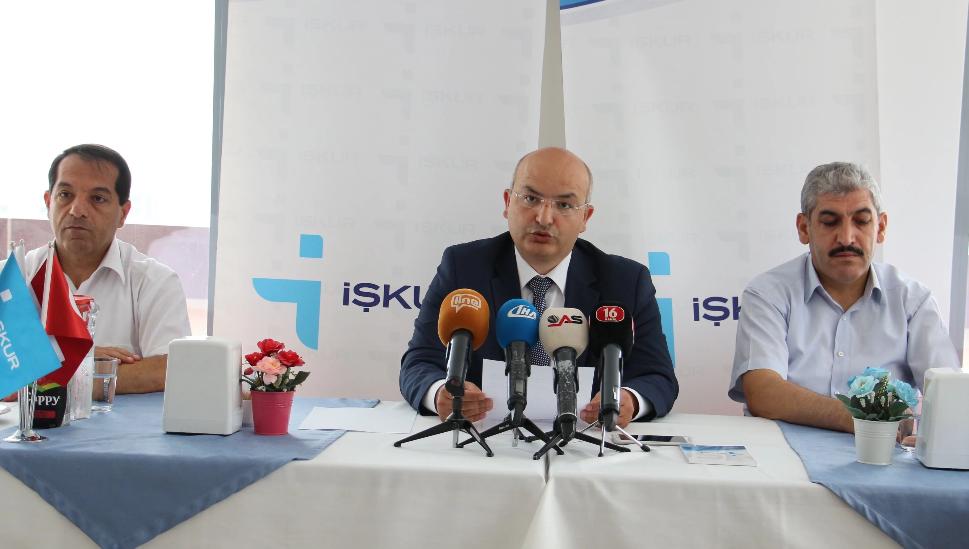 İŞKUR Müdürü Türkmen: "Bulut bilişim ve siber güvenlik uzmanları yetiştireceğiz"