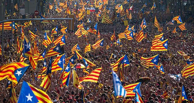 İspanya'da Gerilim Yüksek! Katalan Lider Bağımsızlık İlan Ederse Gözaltına Alınacak