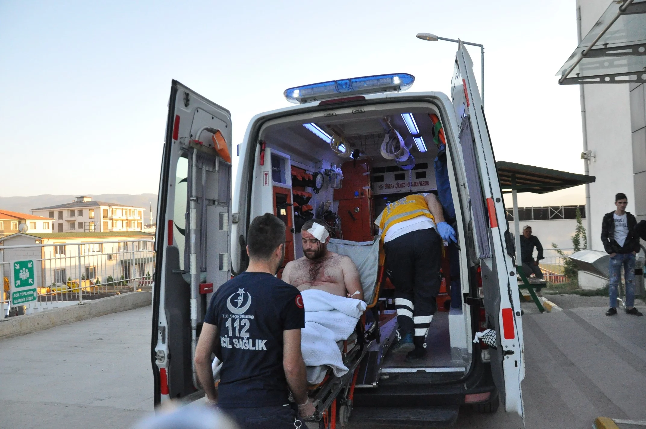 İznik'te pompalı dehşeti: 2 yaralı