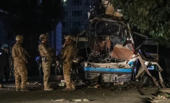 Kabil'de çifte saldırı: 10 ölü, 12 yaralı