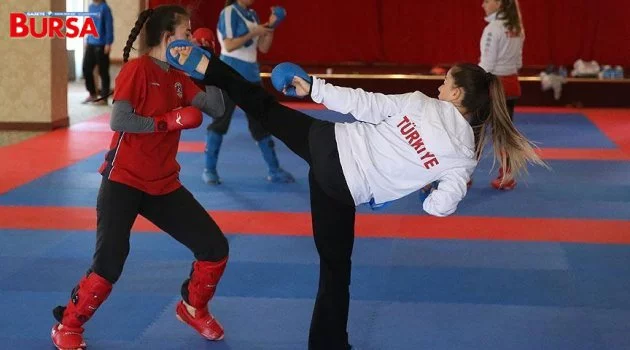Kadınlar Karate Milli Takımı altın madalyaya kilitlendi