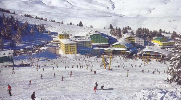 Kayak Tatillerinin En Popüler Noktası Uludağ’da Konforlu ve Lüks Otel Seçenekleri
