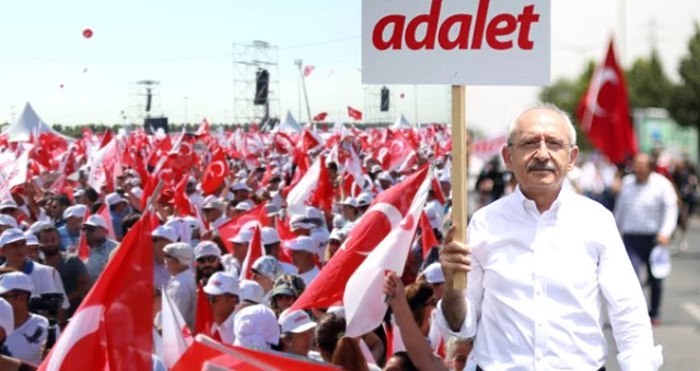 Kılıçdaroğlu Miting Alanına Ulaştı, "Adalet Yürüyüşü" Sona Erdi