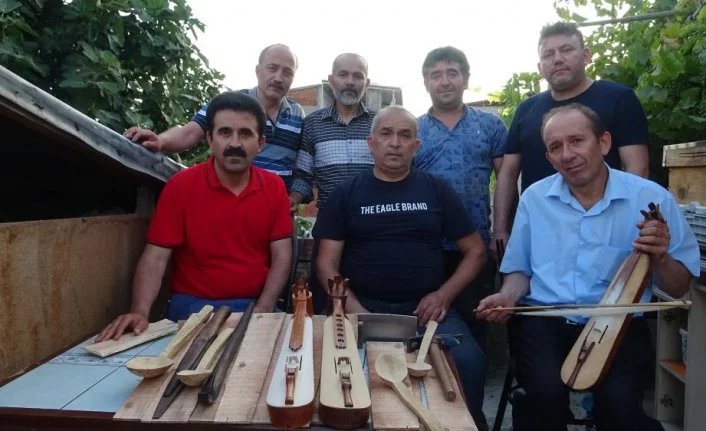 Köyün geleneklerini Bursa'da yaşatmaya çalışıyorlar