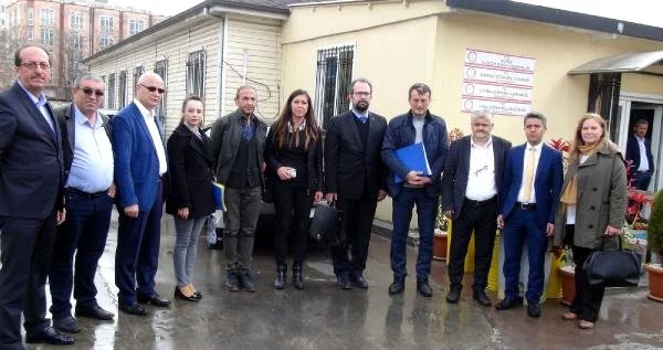 Mustafakemalpaşa'da İYİ Parti'den YSK'ya 'oylar yeniden sayılsın' itirazı