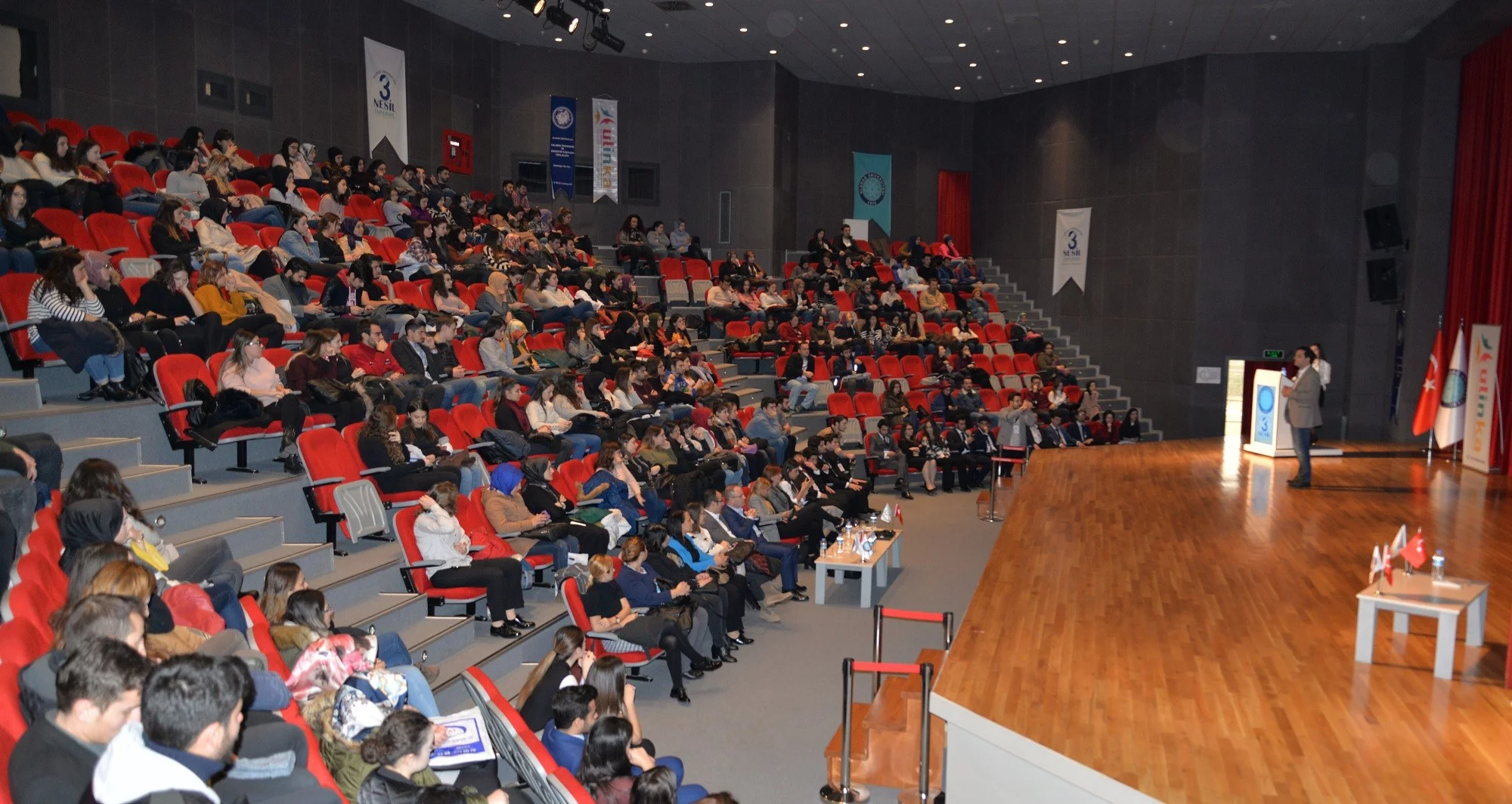 Öğrencilerin İK Zirvesi Uludağ Üniversitesi’nde başladı