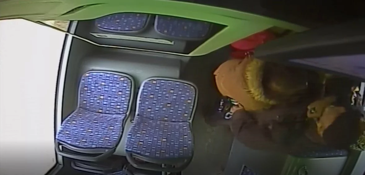 Otobüste yolcunun burnu böyle kırıldı