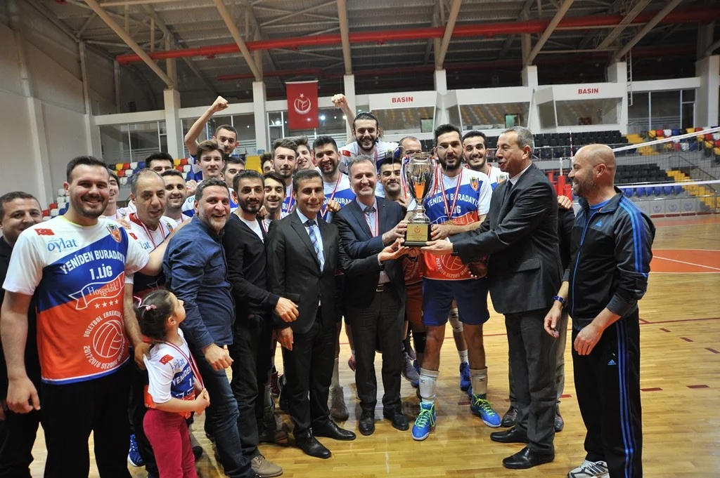 Oylat Kaplıcaları İnegöl Belediyespor şampiyon oldu