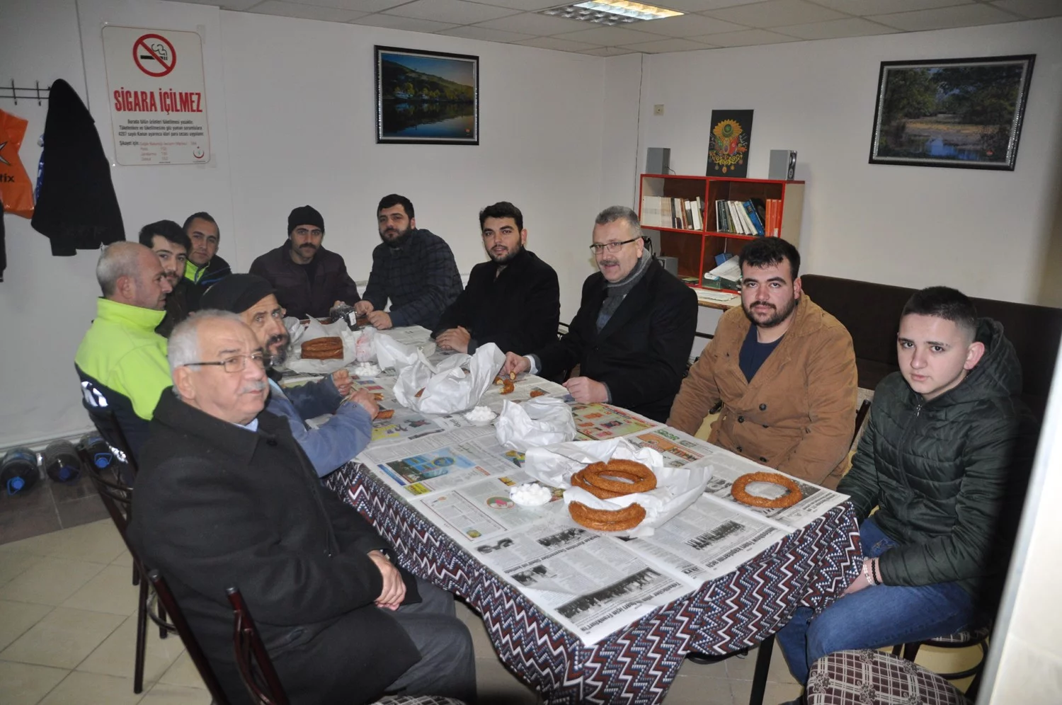 Özkan, Türkiye Gençlik Vakfı üyeleriyle buluştu