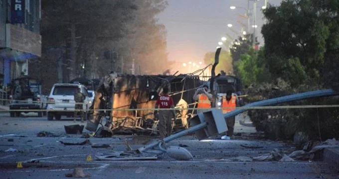Pakistan'da İki Mitinge Bombalı Saldırı: 132 Ölü, 230'dan Fazla Yaralı