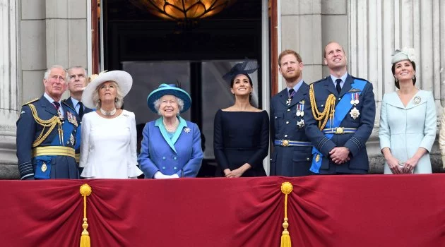 Prens Philip’in cenaze töreninde üniforma krizi