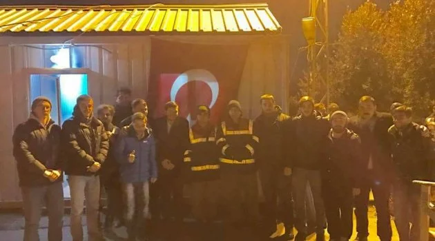 Saadet Partisi Gençleri polislere başsağlığı diledi