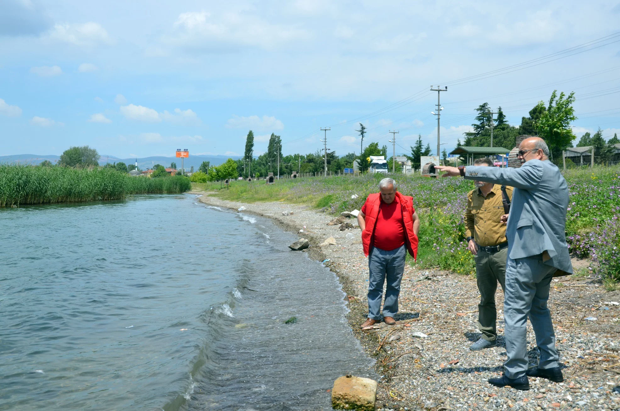 Sargın: "İznik Gölü'ndeki balık ölümleri kirlilikten değil, konulan tuzaklardan kaynaklı"