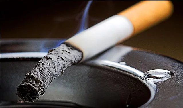 Sigara Kullanmayan Çalışan, 30 Dakika Daha Az Mesai Yapacak