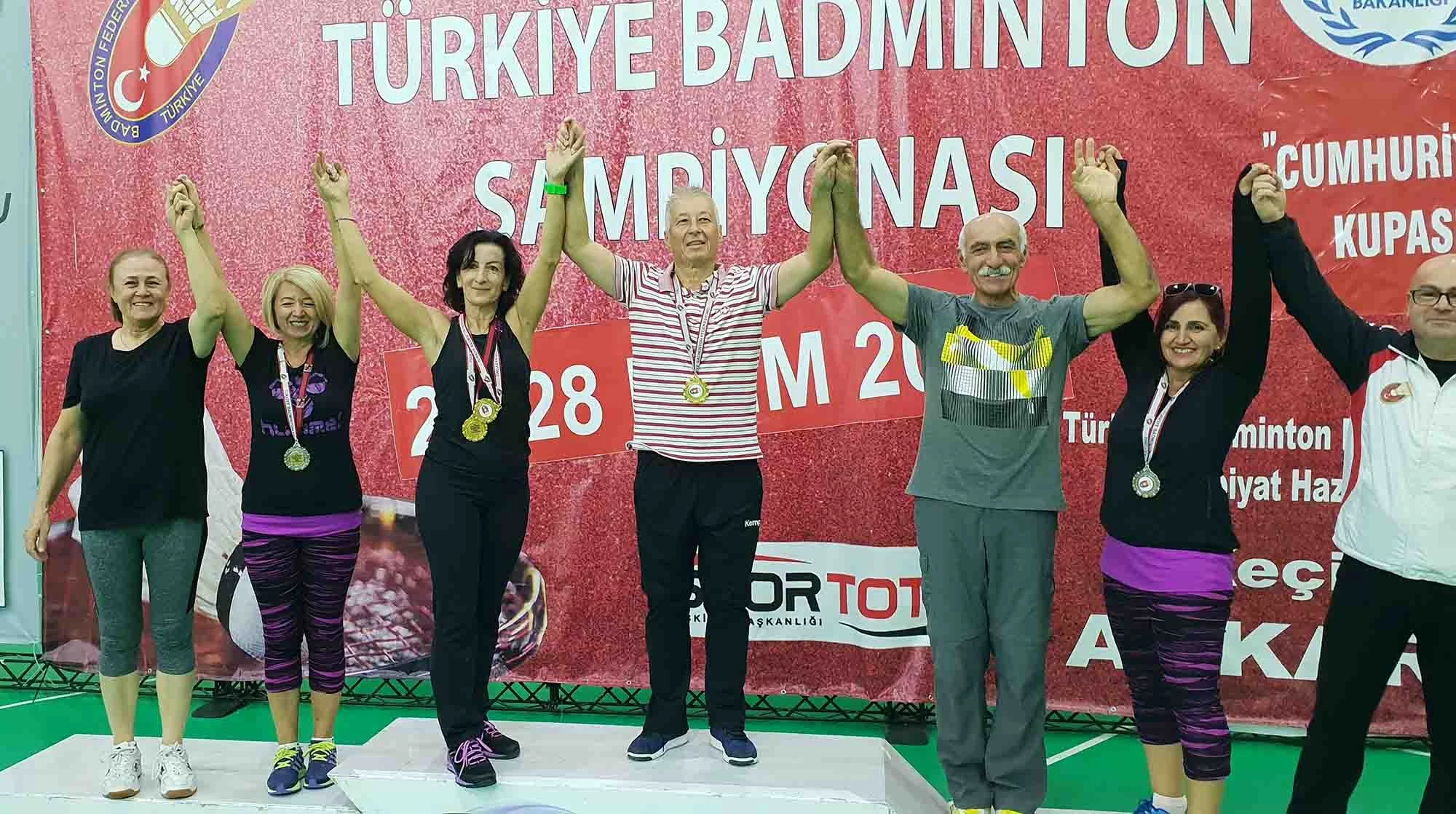 Spor Bilimleri Fakültesi’nin hocaları Badminton şampiyonu