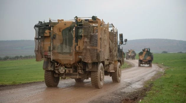 Suriye sınırına askeri araç sevkiyatı