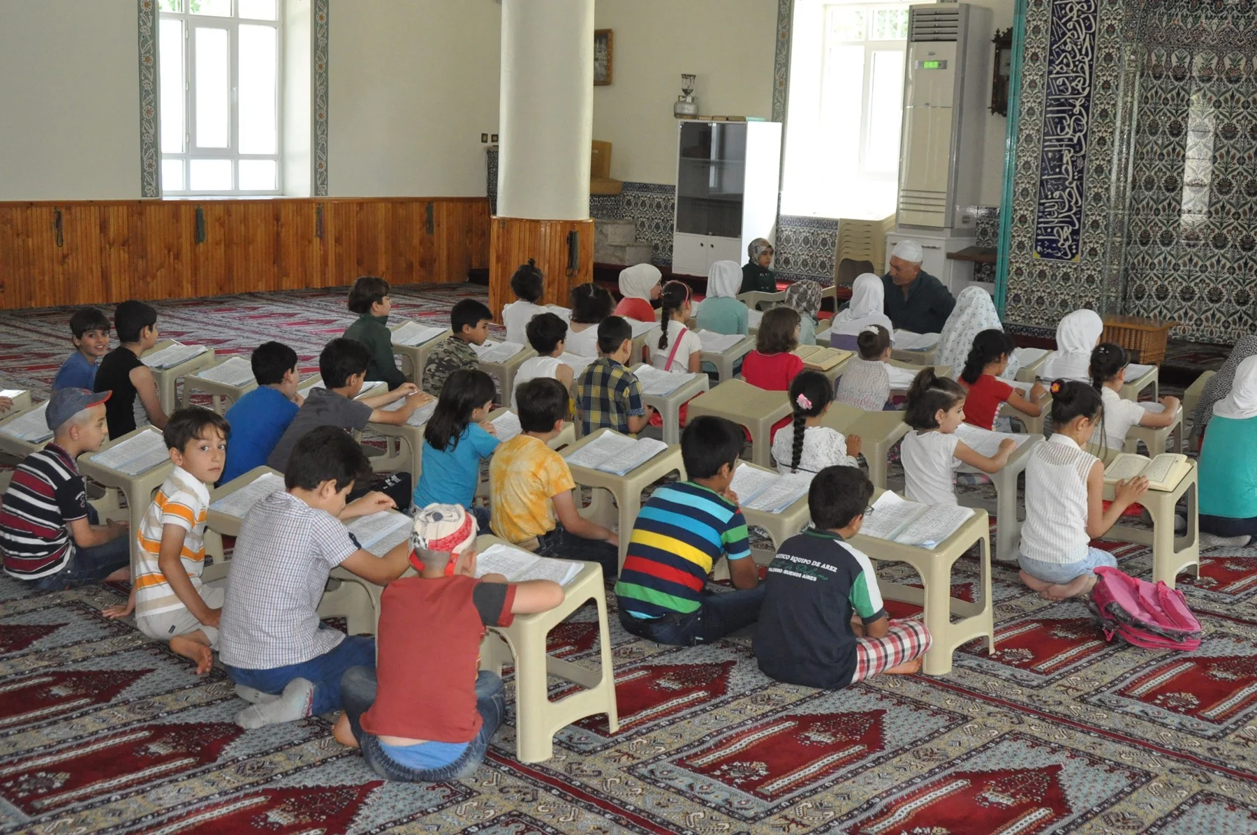 Suriyeli çocuklara Kur’an eğitimi