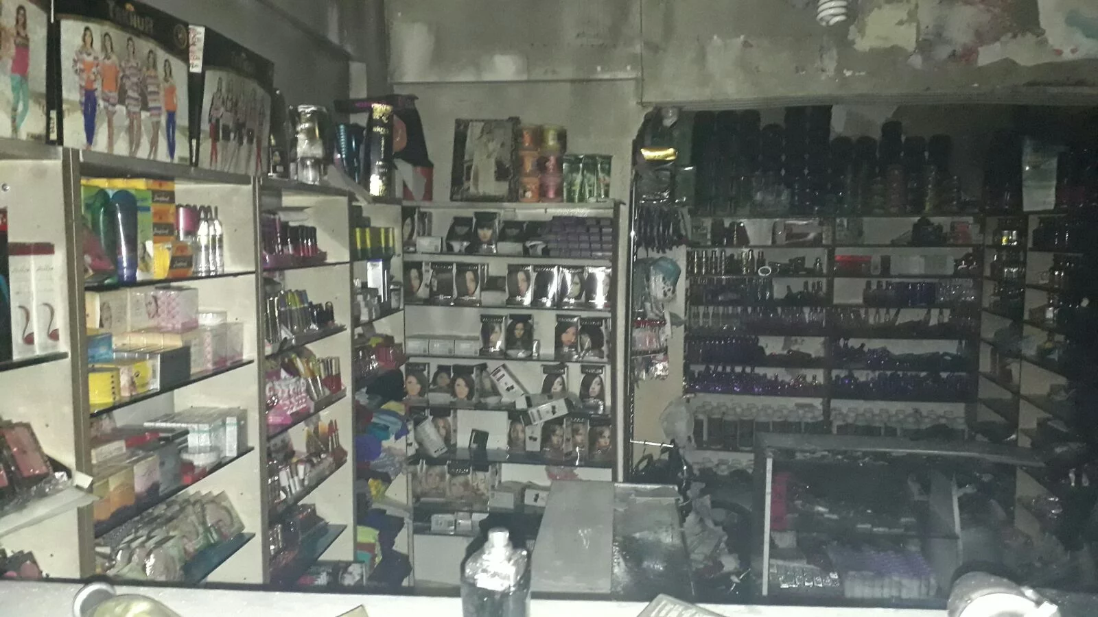 Suriyeli parfüm dükkanında büyük patlama