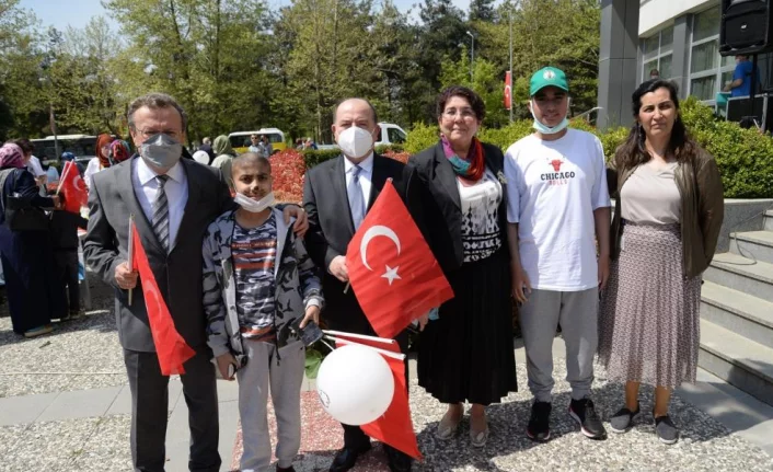 Uludağ Üniversitesi ve Bursa LÖDER’ çocukları unutmadı