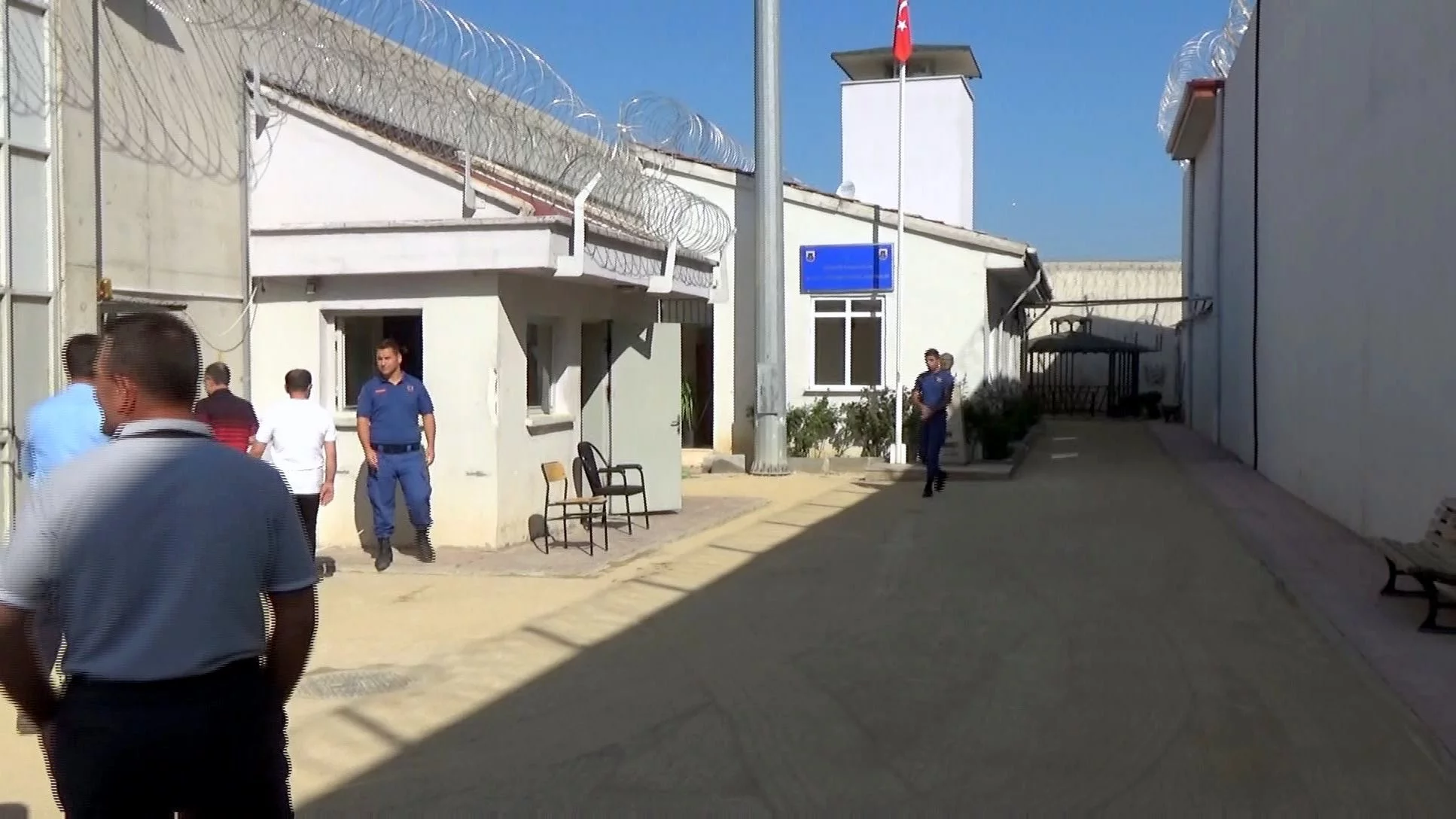 Yenişehir Kadın Kapalı Cezaevi’nin çevresi düzenlendi