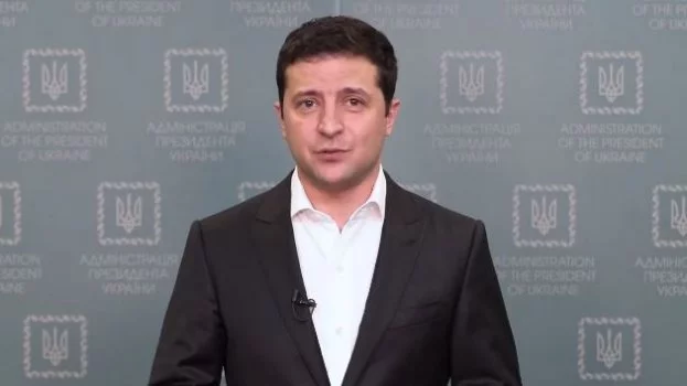 Zelenski: "Ukrayna'da yabancılara toprak satışı için referanduma gidilecek"