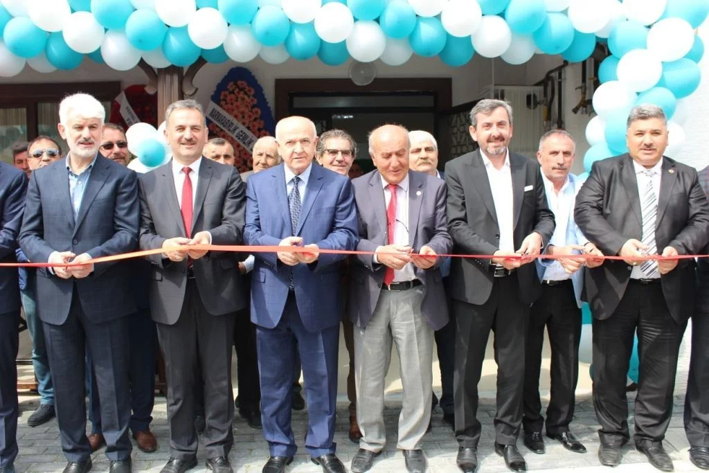 Ziraat Odası ve Akşemsettin Camii açıldı